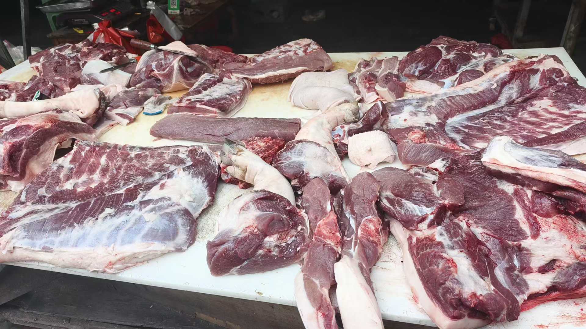 生態(tài)豬肉1.jpg